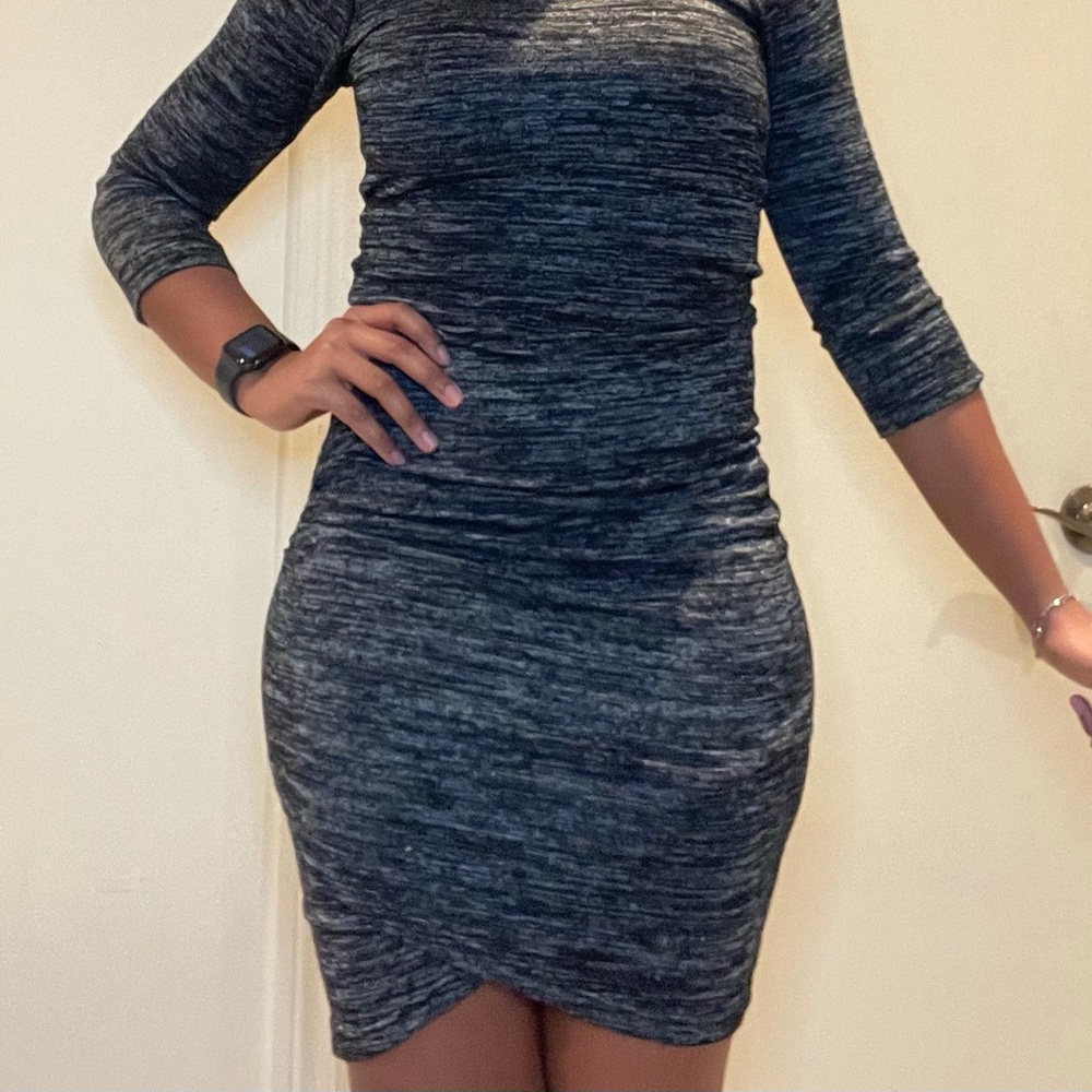 CUTE WINTER/FALL DRESS - Picture 2 of 3
